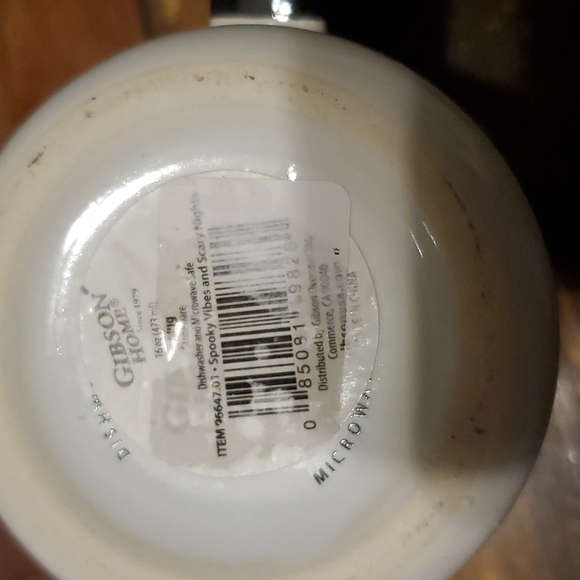 Gibson Halloween Spooky Vibes Mugs Set of 2 - Picture 4 of 4